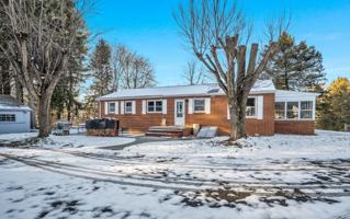 featured image of 1158 Pine Rd