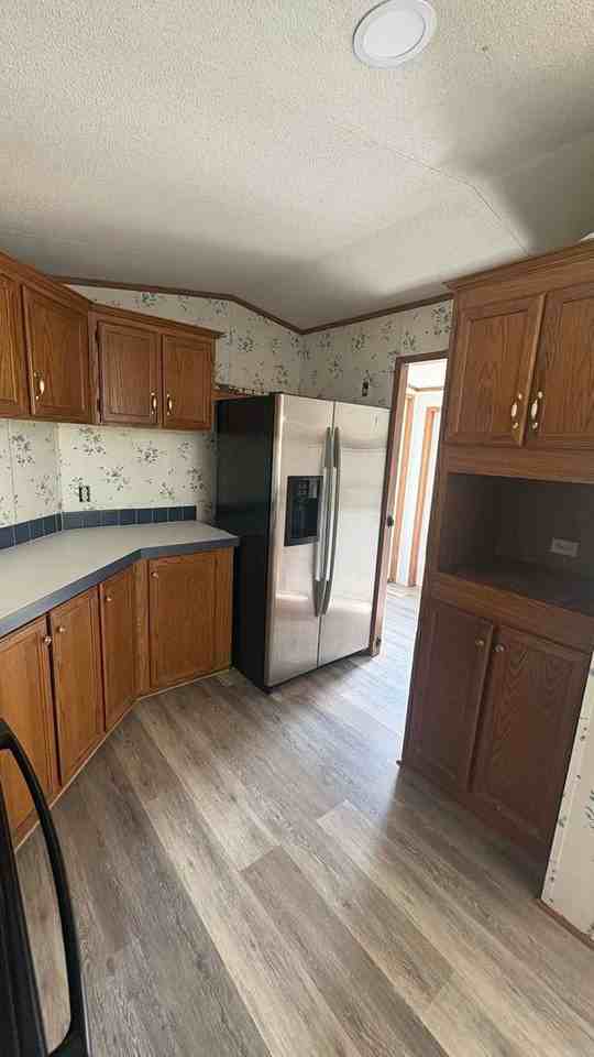 18647 Magnolia Est - Photo 3 of 9