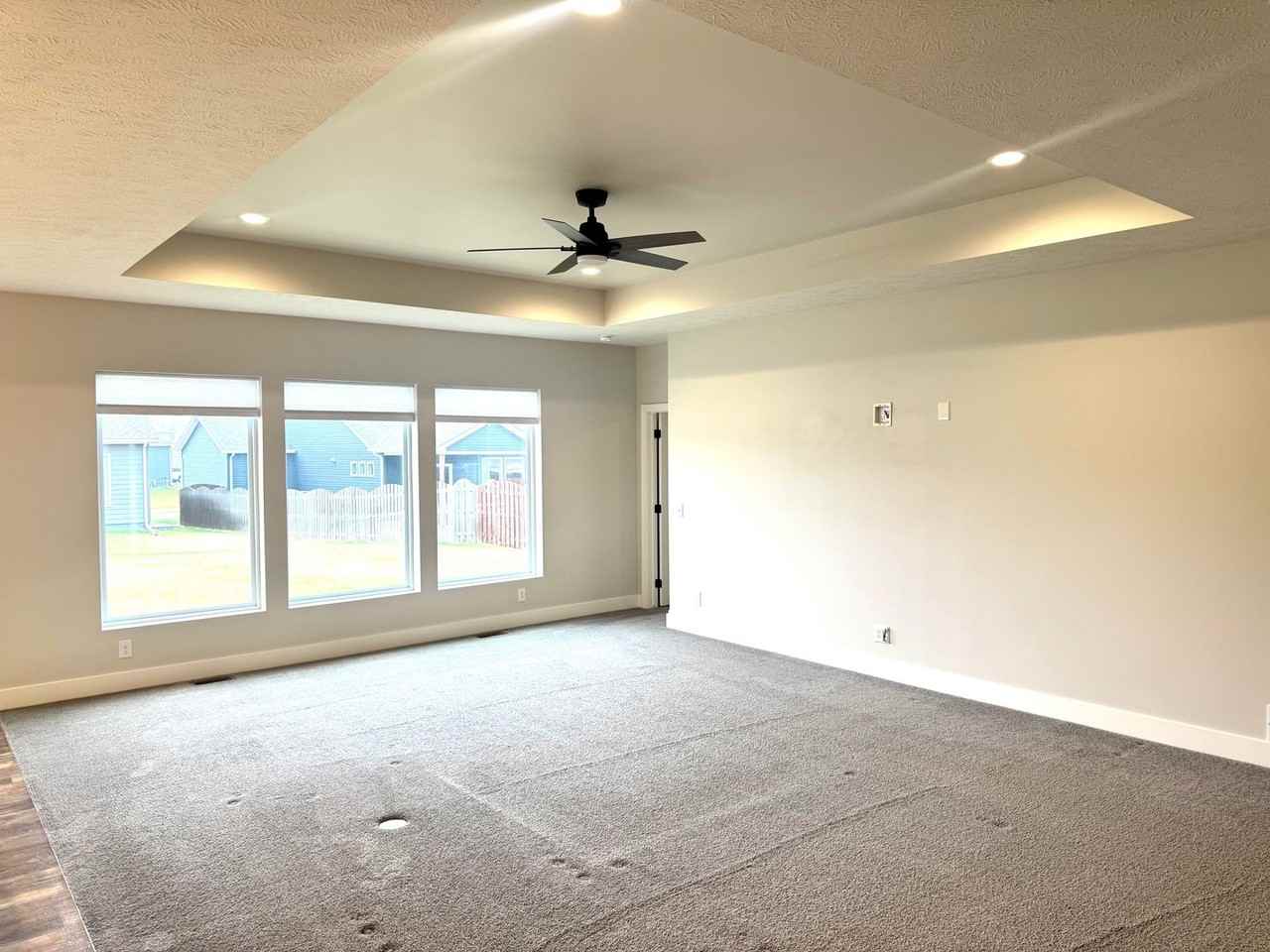 12908 S 54th St - Photo 3 of 19