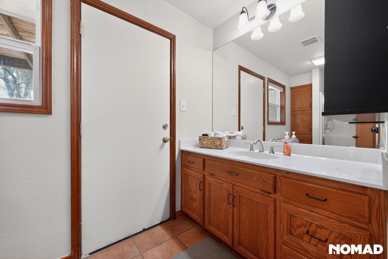 13217 N Ridge Cir - Photo 4 of 42