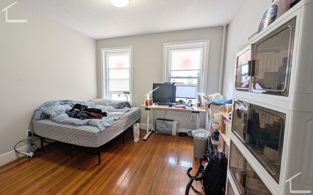1119 Commonwealth Ave