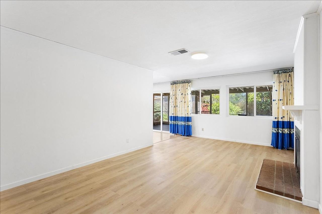 1229 Coral Reef Pl - Photo 3 of 22