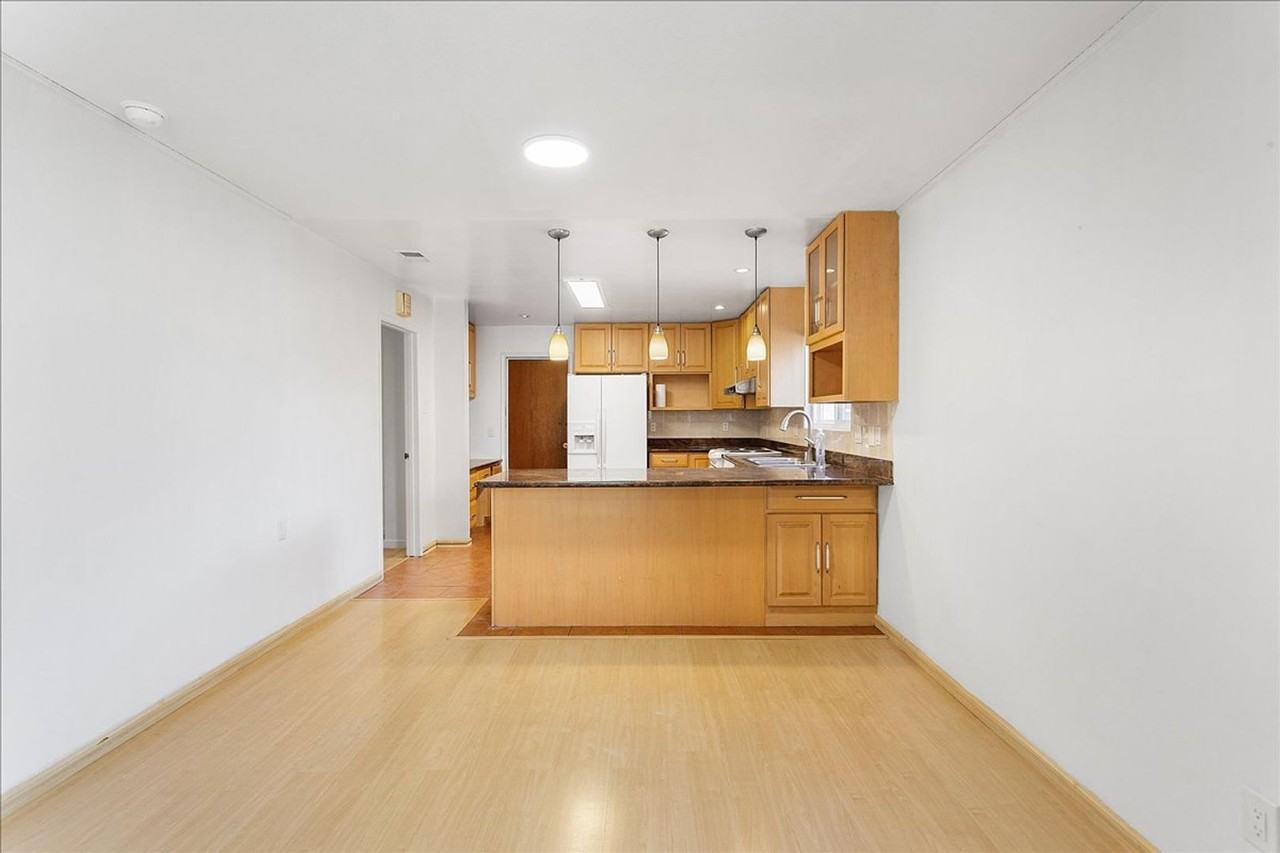 1229 Coral Reef Pl - Photo 5 of 22