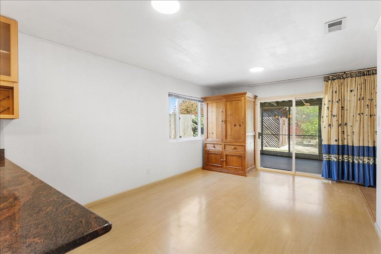 1229 Coral Reef Pl - Photo 7 of 22