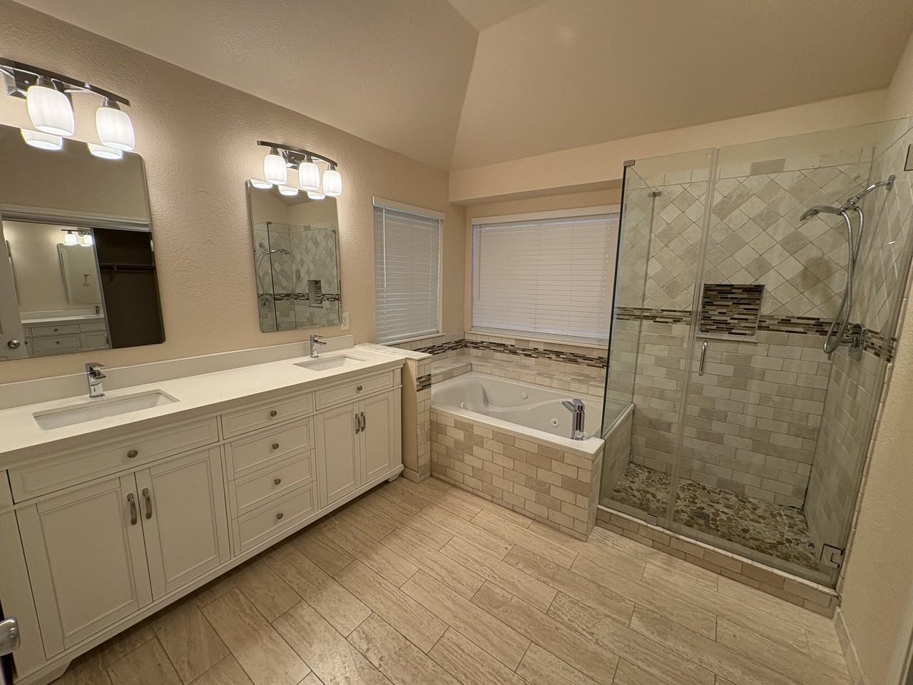 11105 Brista Way #NA - Photo 3 of 4