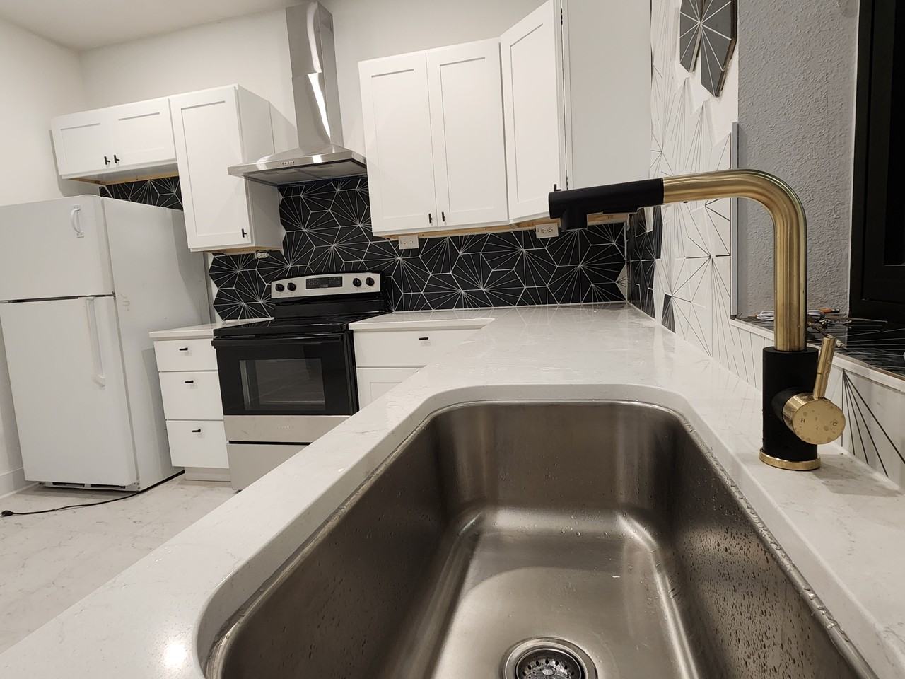 1321 N Central Ave 1st Fl #1stFL - Photo 5 of 16