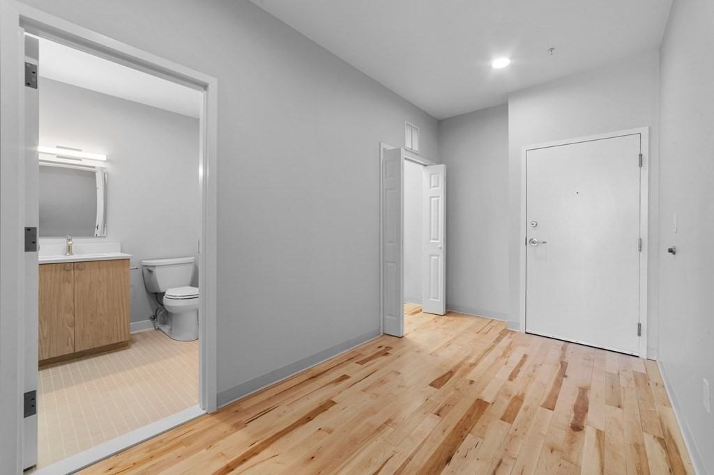 7072 Northampton St #404 - Photo 3 of 12