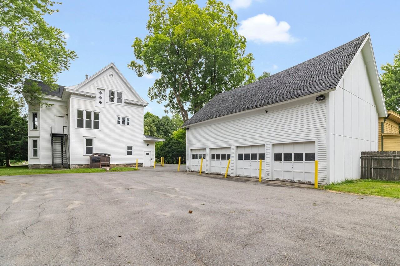 40 E Main St #1A - Photo 4 of 9