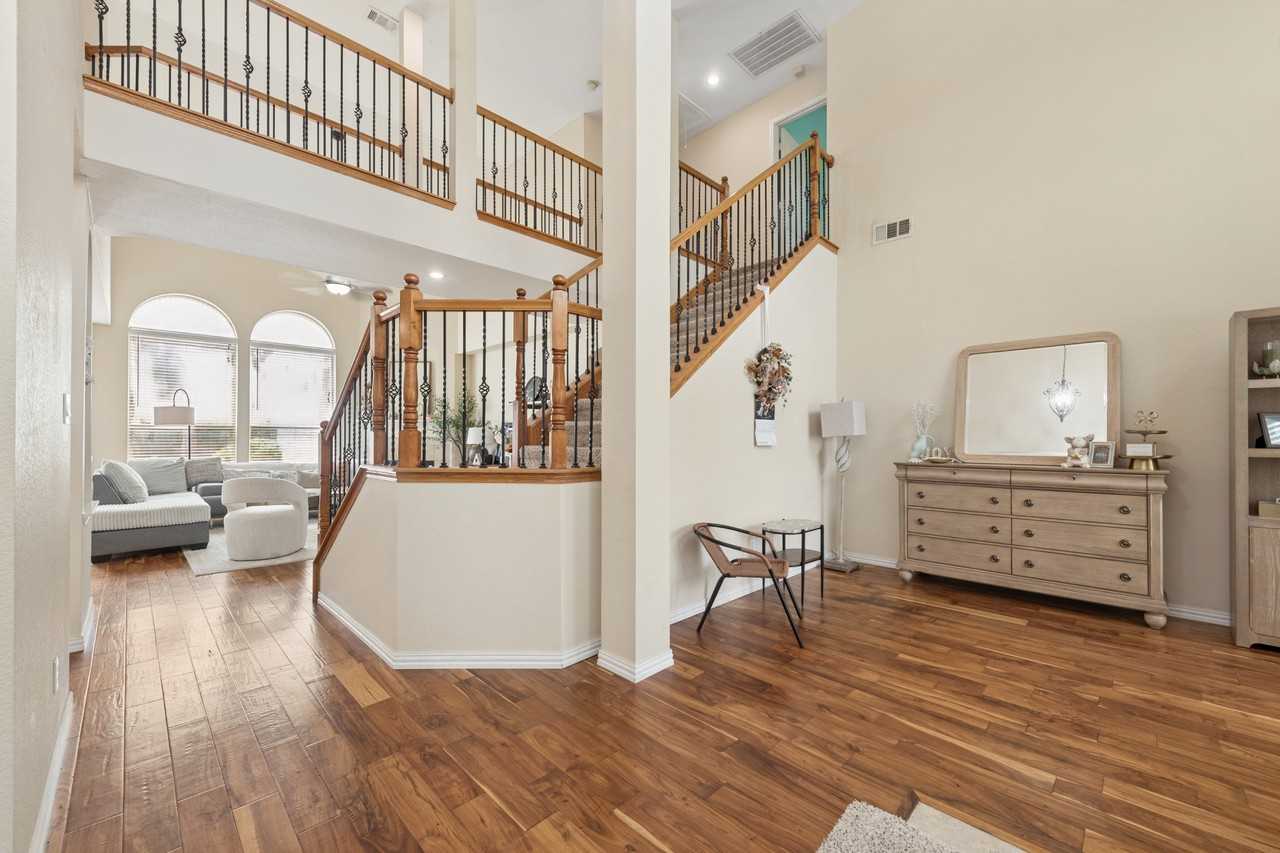 5909 Vineyard Ln #NA - Photo 4 of 30