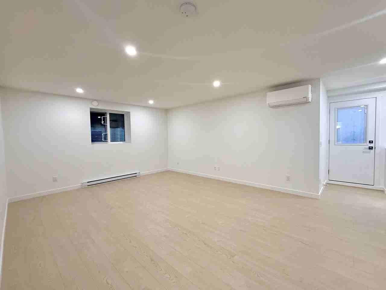 20324 77A Avenue - Photo 3 of 10