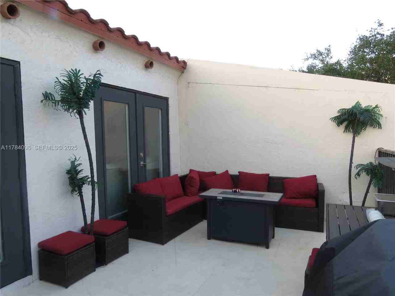 6904 Holly Road #6904 - Photo 2 of 14