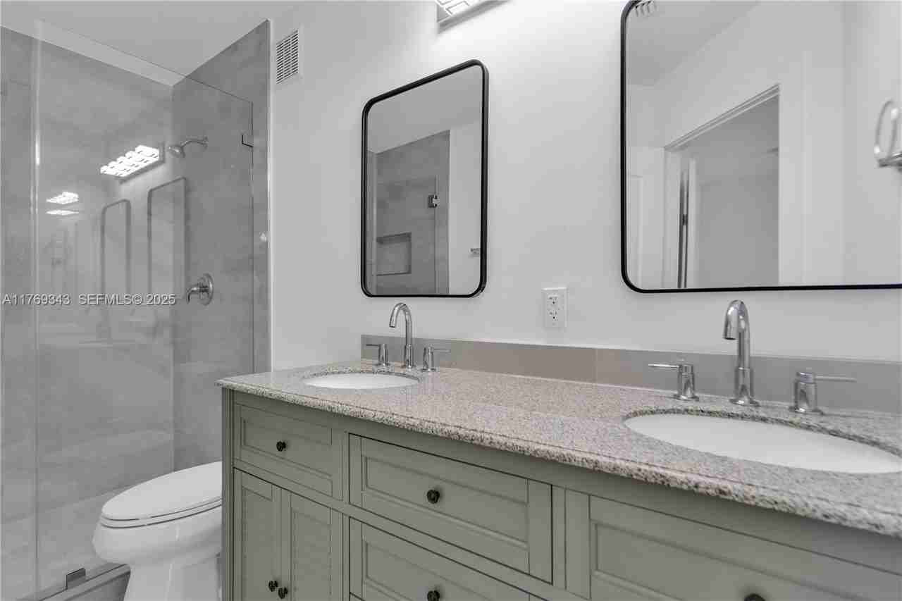 3167 Southwest 129th Terrace #163 - Photo 3 of 19