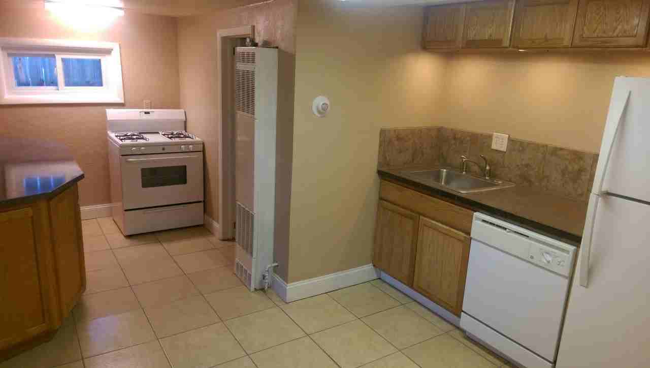 1216 S 4th St #B - Photo 5 of 18