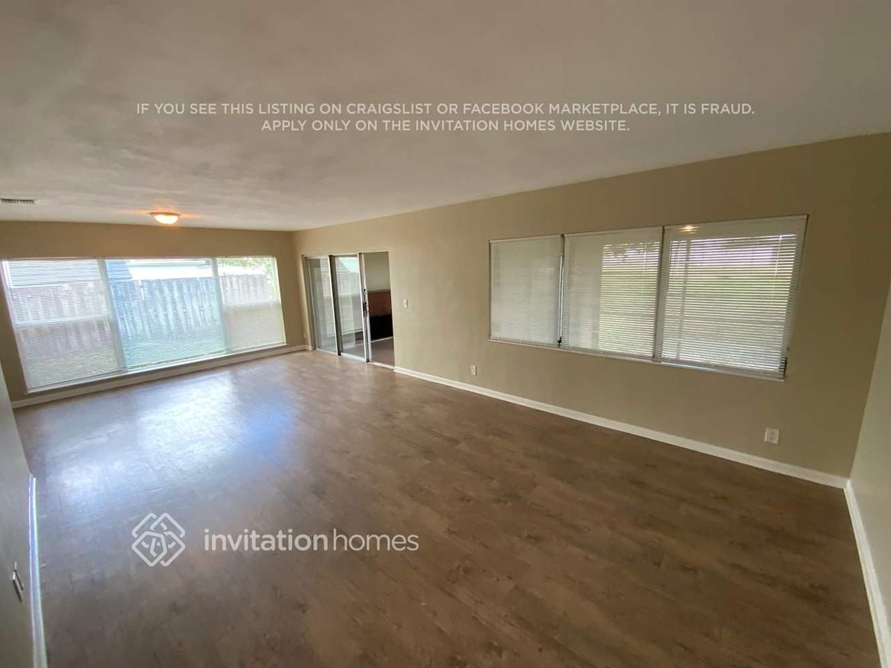 126 S 11th St - Photo 4 of 19