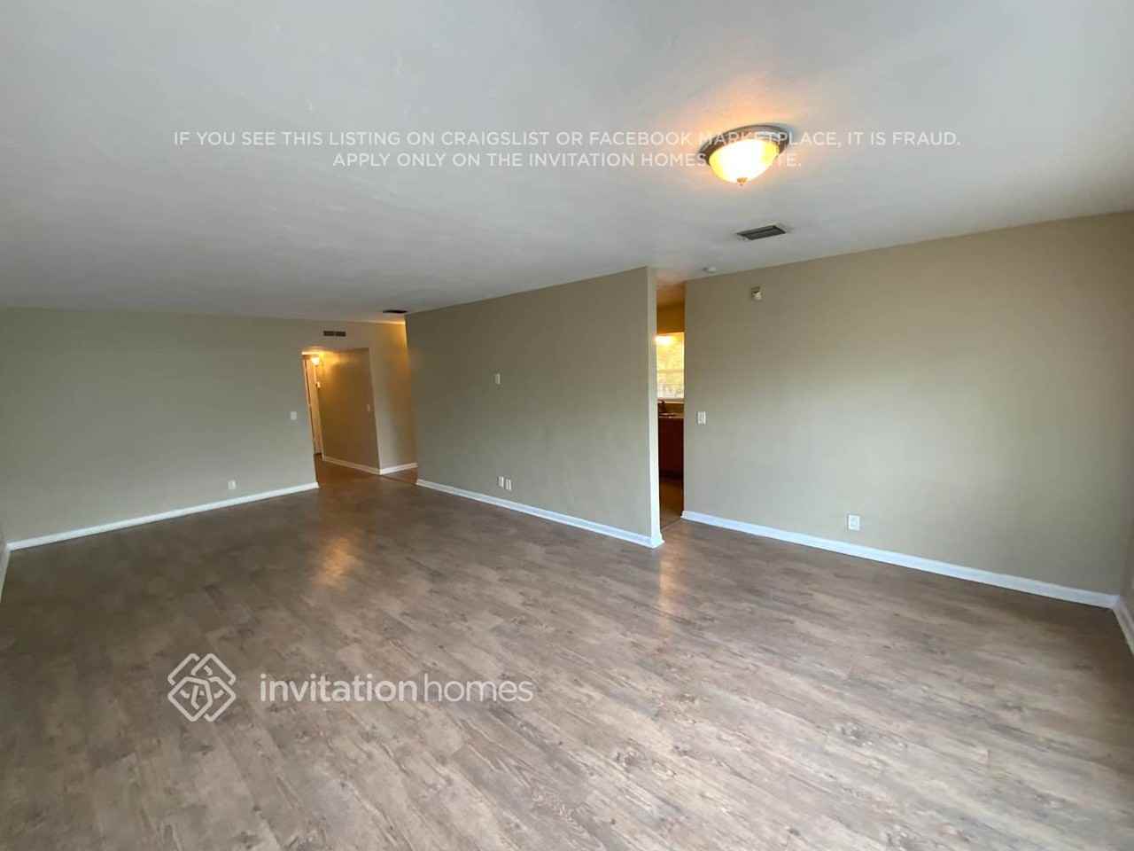 126 S 11th St - Photo 5 of 19