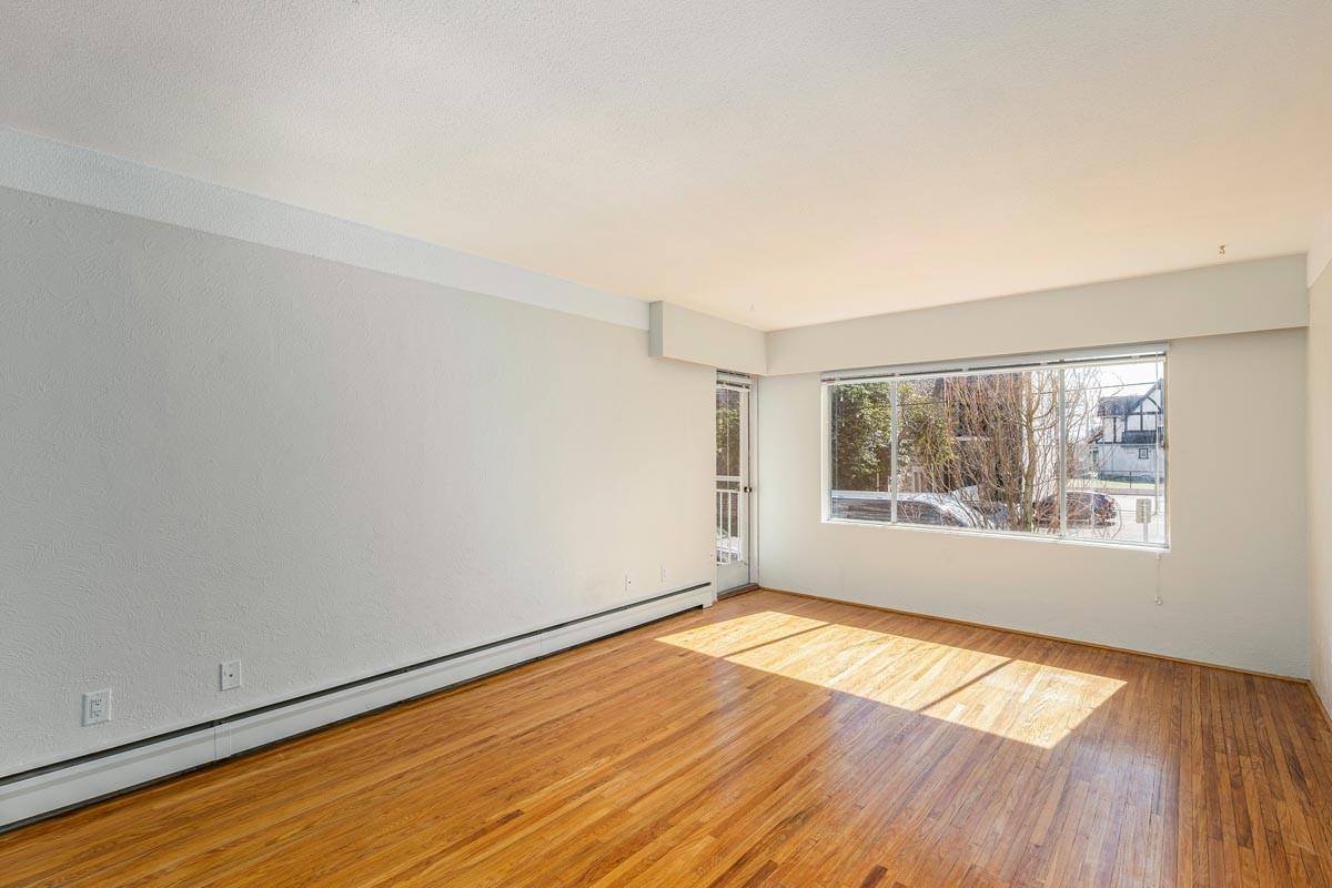 Viscount Manor Apartments - Photo 3 of 13