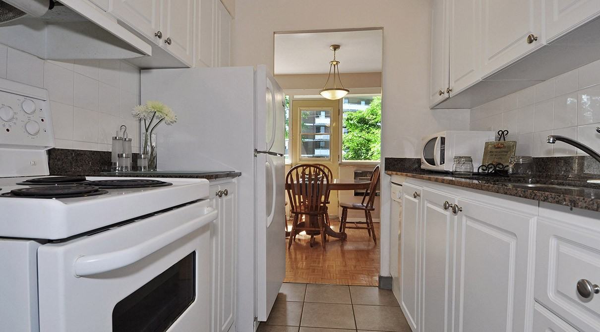 Central Park Terrace (A) - Photo 2 of 4