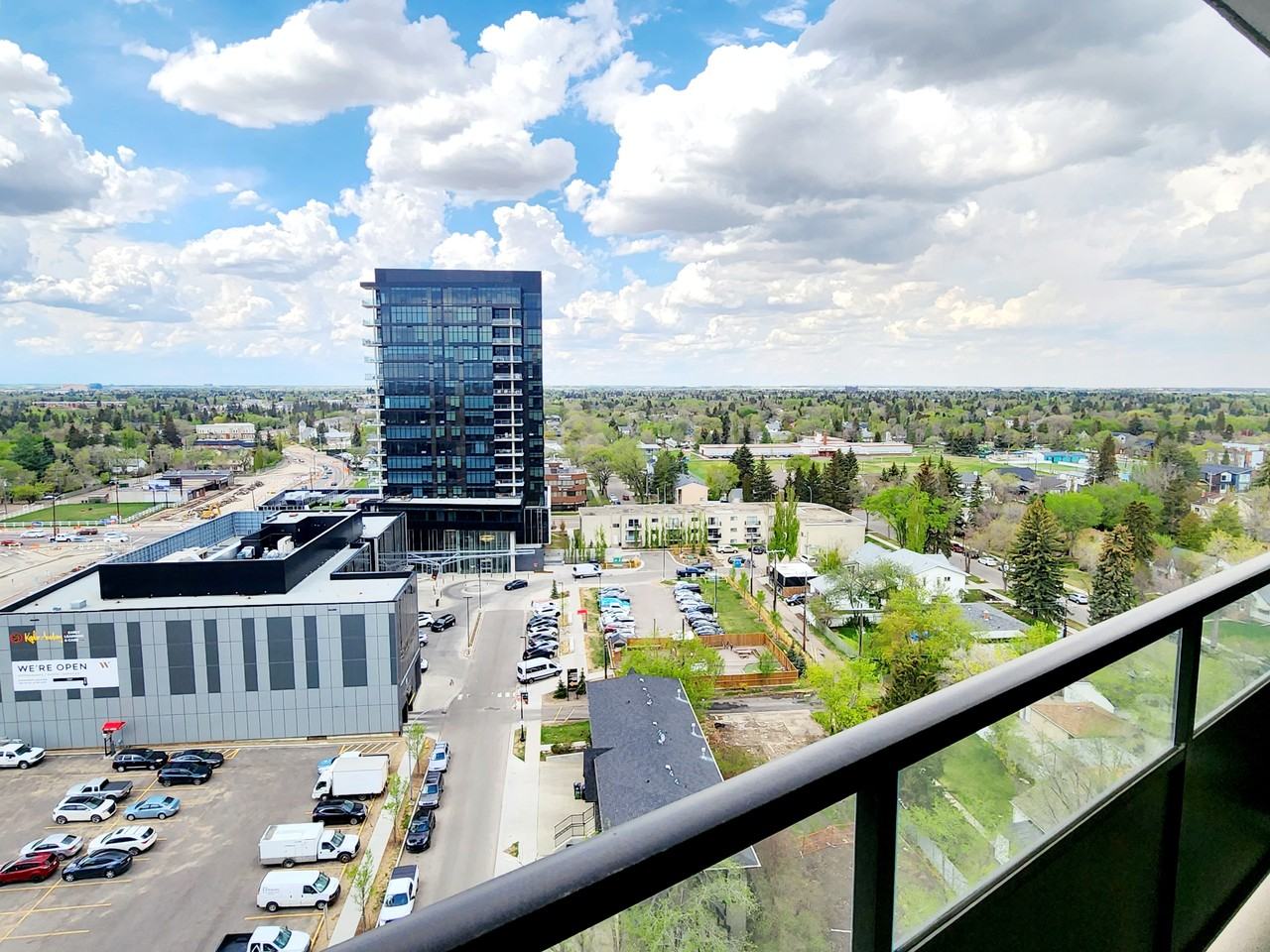 Crescent Place - Photo 7 of 25