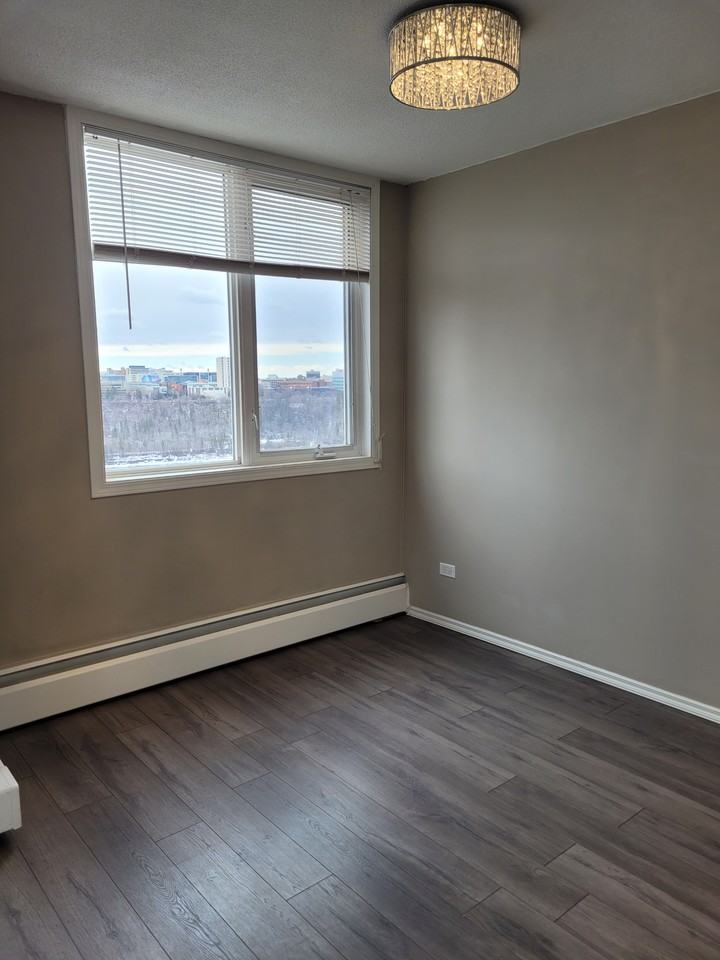 Crestview One Bedroom - Photo 6 of 19