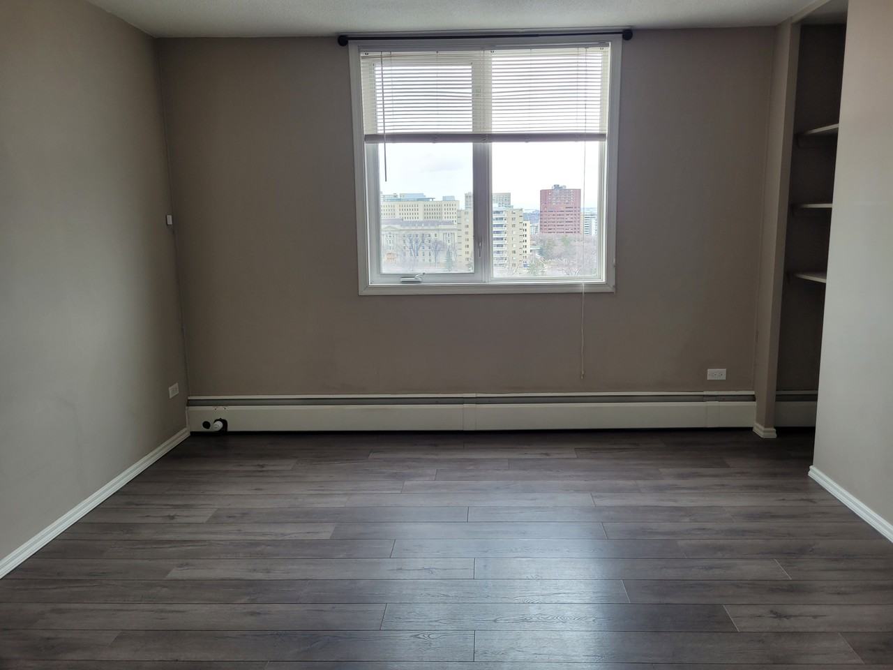 Crestview One Bedroom - Photo 7 of 19
