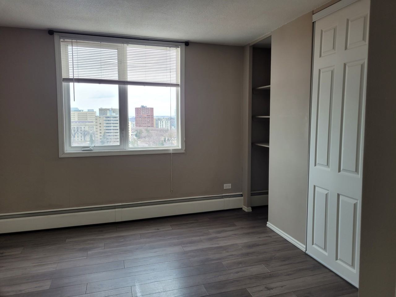 Crestview One Bedroom - Photo 6 of 19