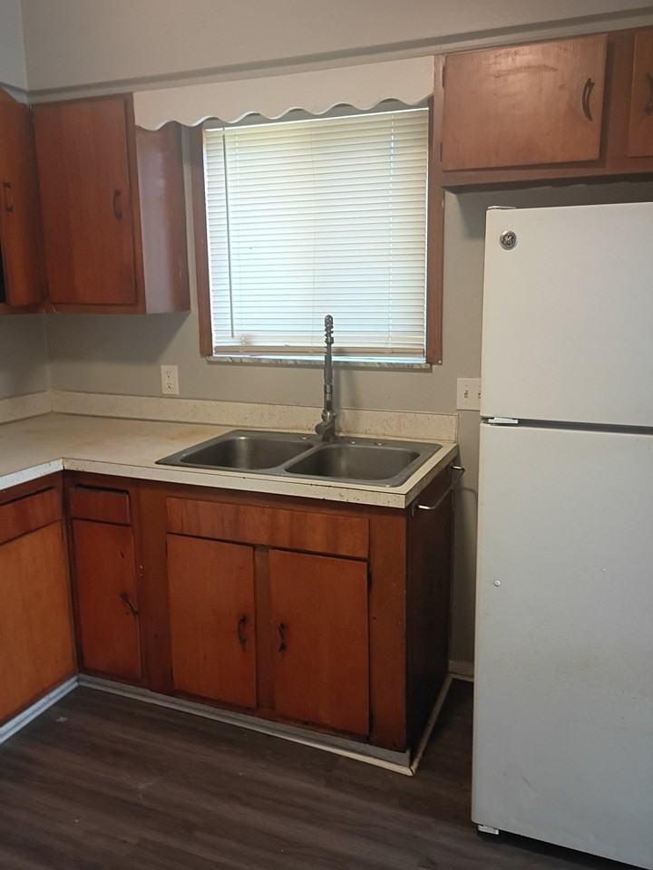 251 Graham Street - BUnit A #B - Photo 7 of 12