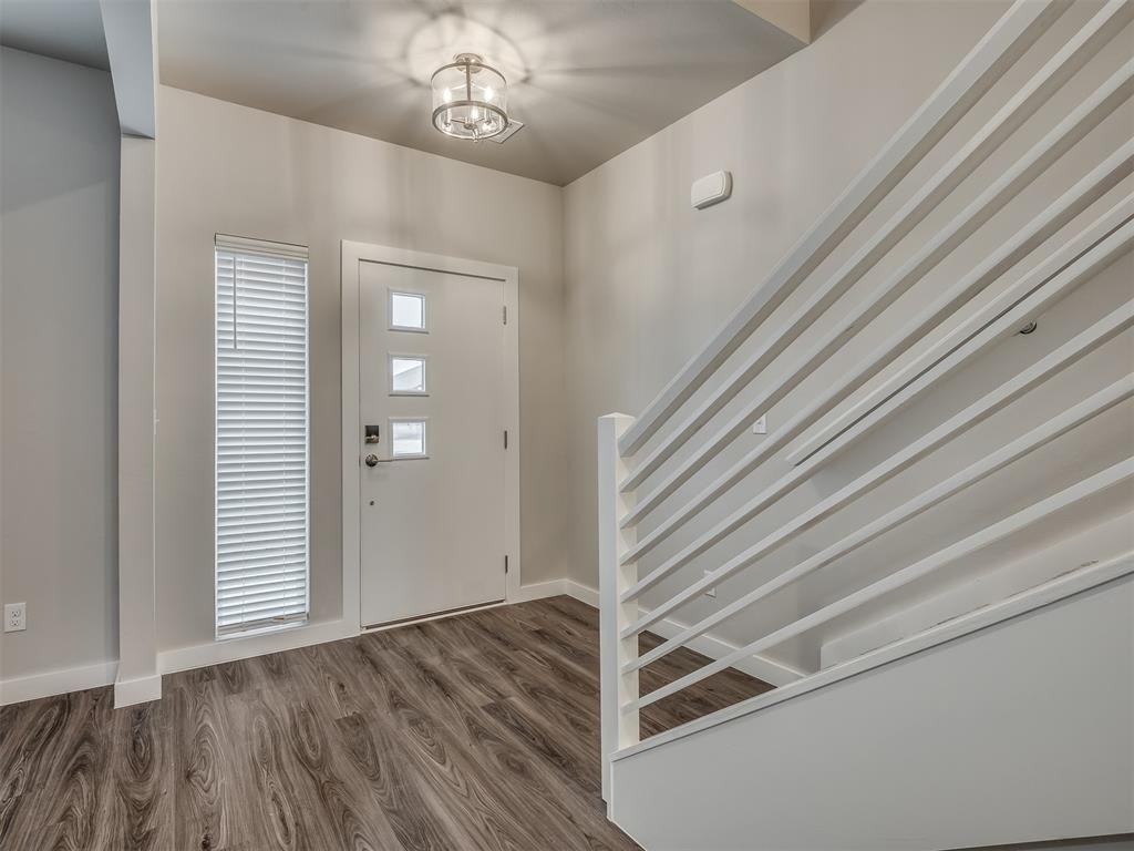 520 Nw 176th Ter #1 - Photo 3 of 47