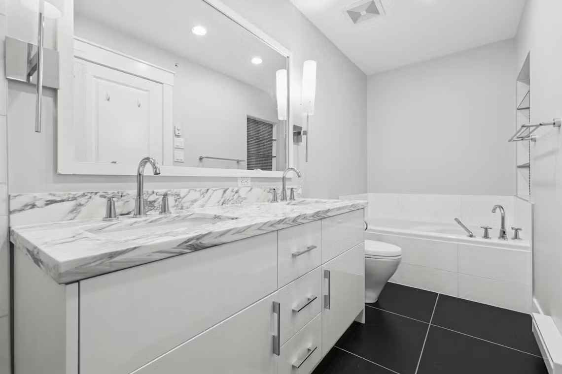 5961 Oak Street - Photo 2 of 12