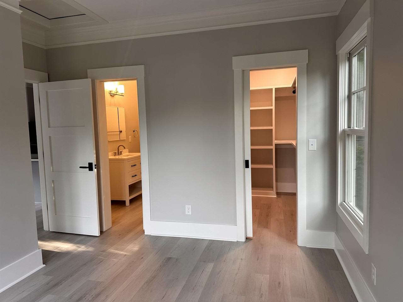 850 Ribaut Rd #1 - Photo 2 of 7