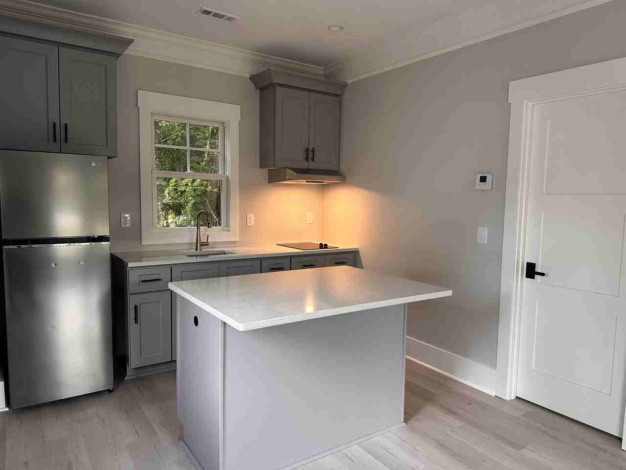 850 Ribaut Rd #1 - Photo 7 of 7