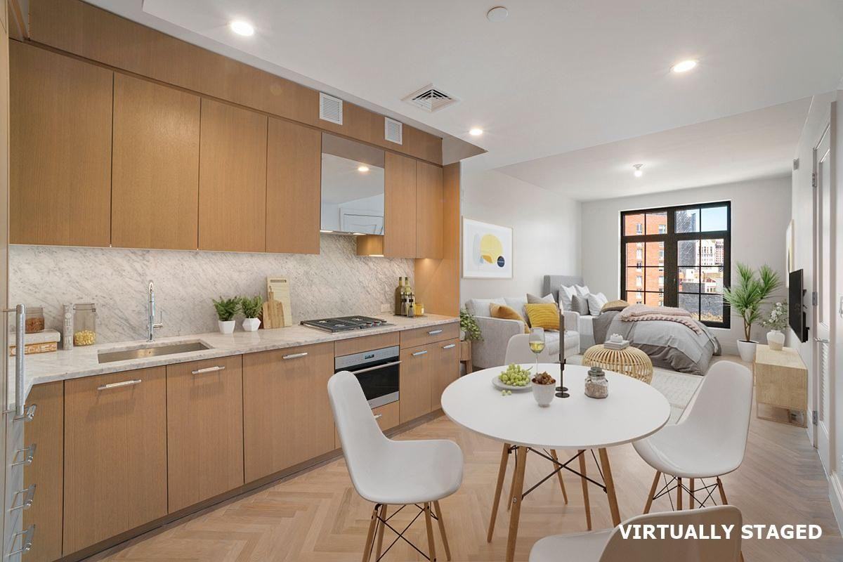 300 W 122nd St - Photo 3 of 20