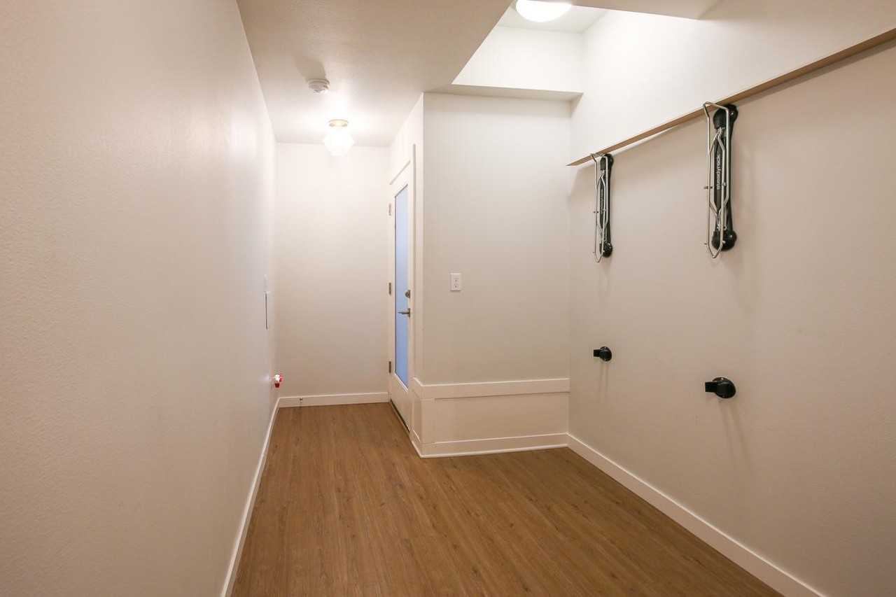 2618 Se 51st Ave - Photo 3 of 11