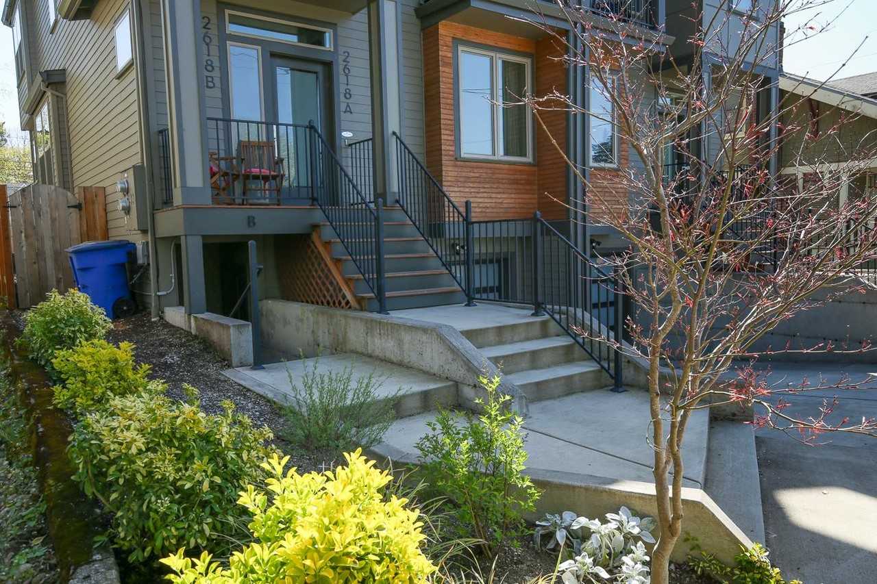 2618 Se 51st Ave - Photo 6 of 11