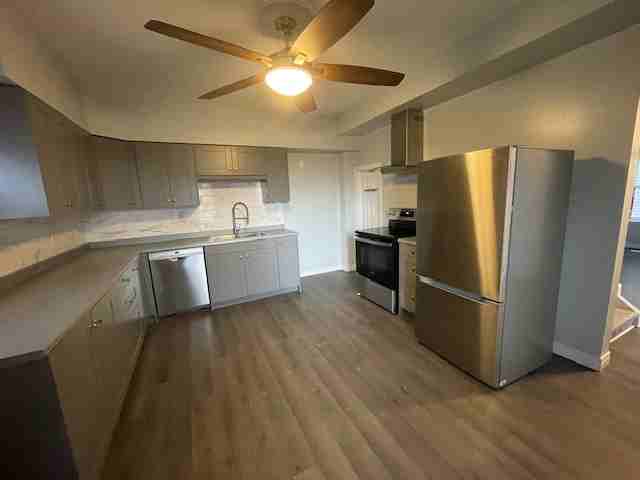 38 Octavia St - Photo 2 of 14