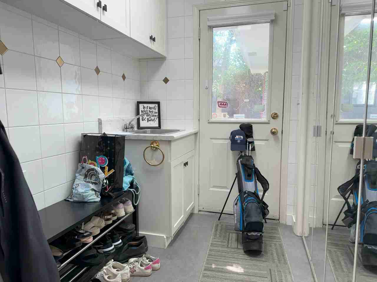 157 Park Place W - Photo 5 of 22