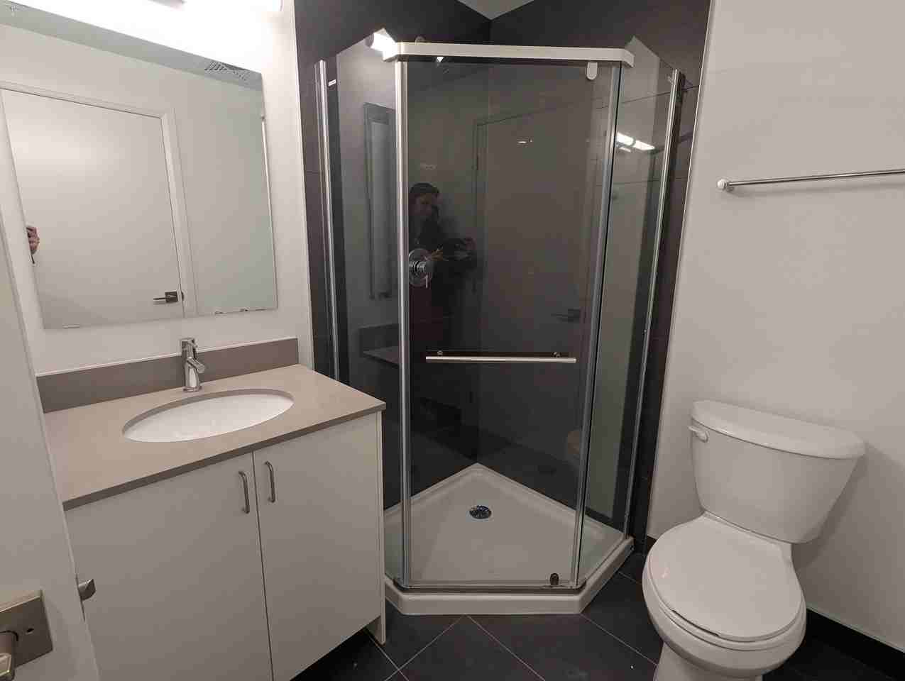 223 Princess St - Photo 3 of 14