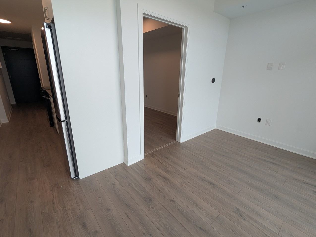 223 Princess St - Photo 5 of 14