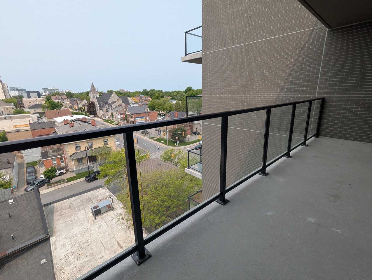 223 Princess St - Photo 6 of 14