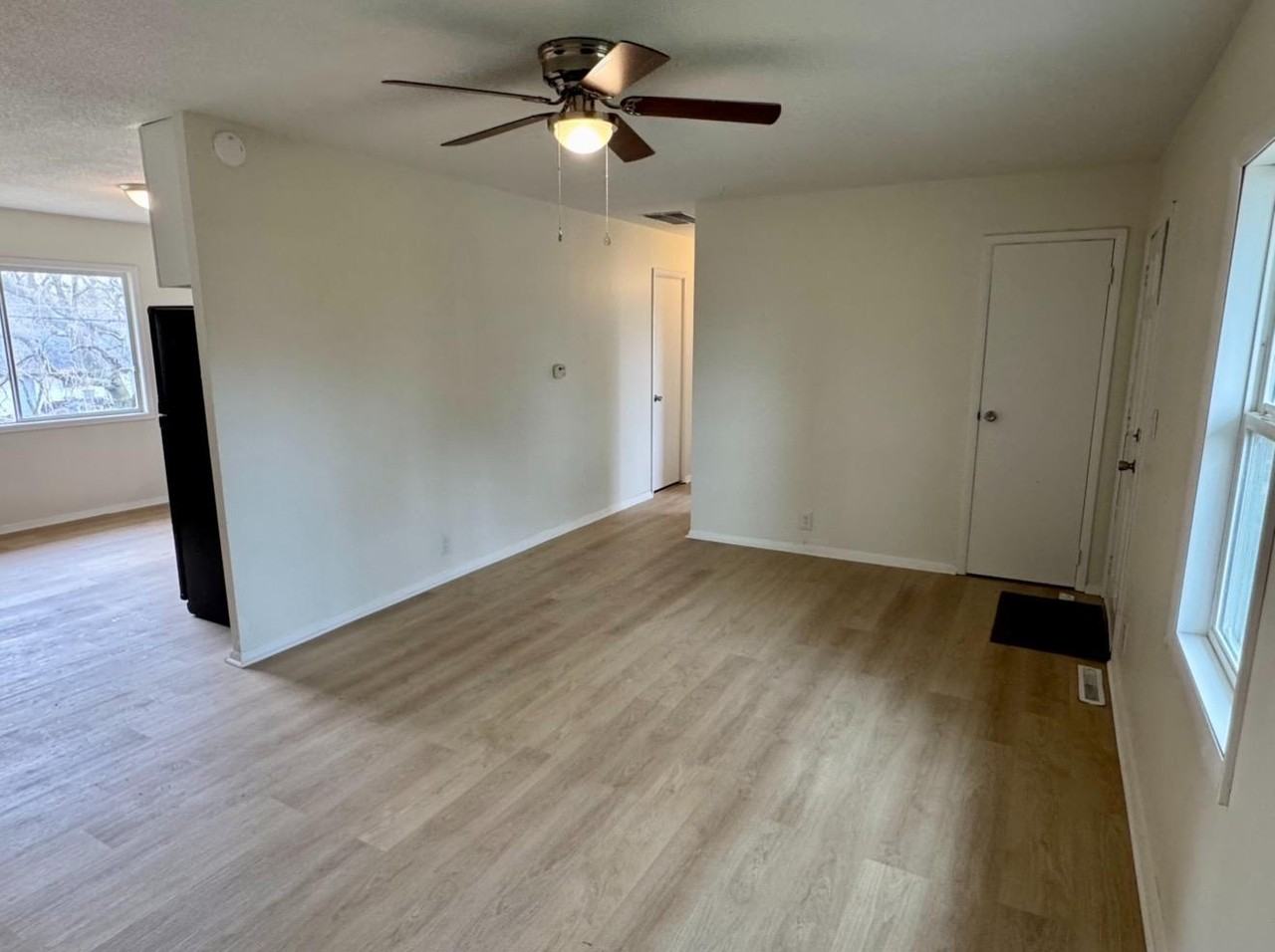 910 Skyline Dr - Photo 7 of 20