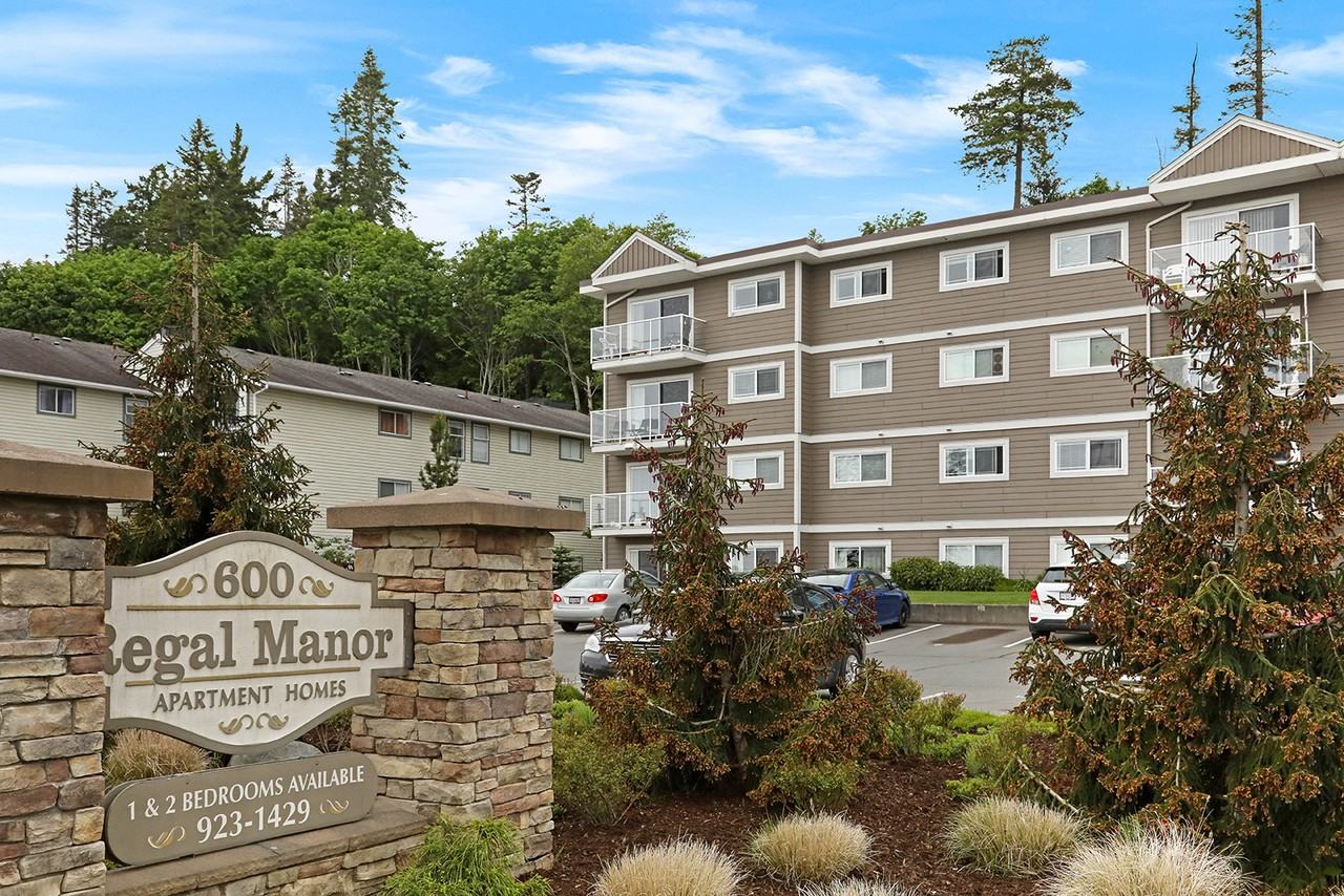 Regal Manor Residences - Photo 6 of 20