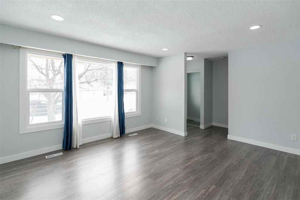 161 Avaco Drive - Photo 3 of 28