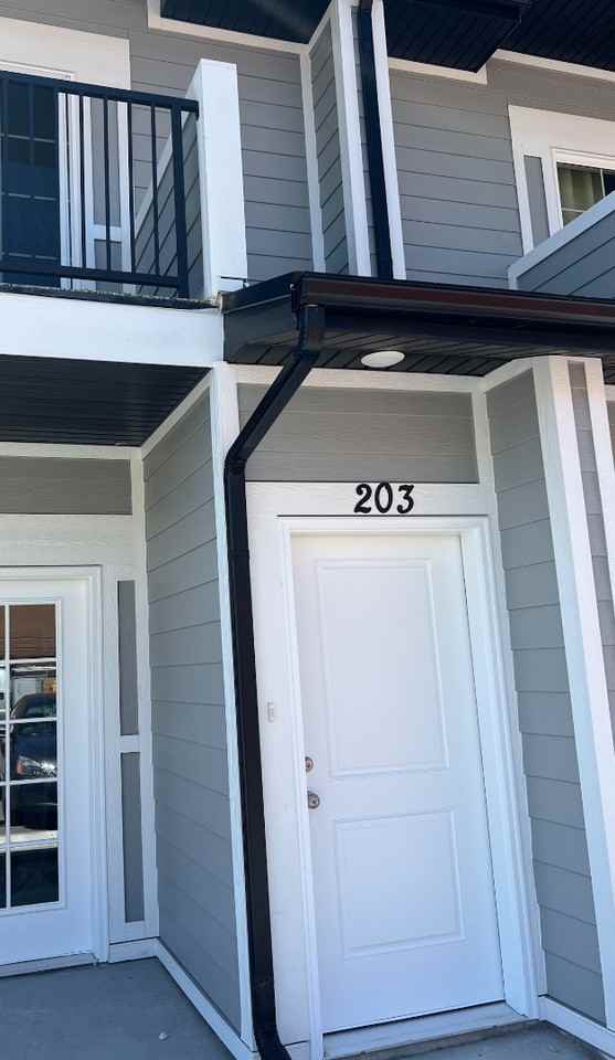 1531 North 110 West - Photo 3 of 10