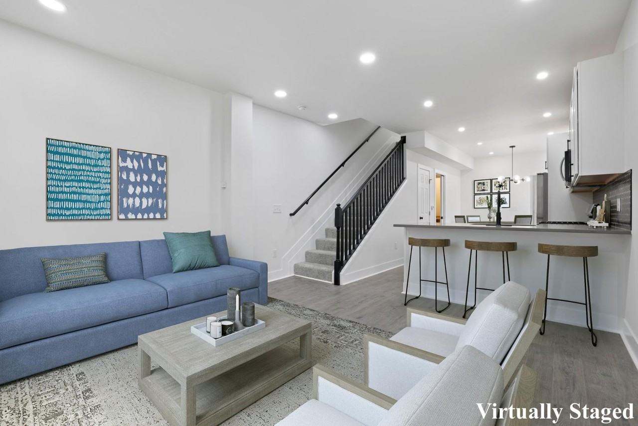 270-272 S 22nd St - Photo 3 of 10