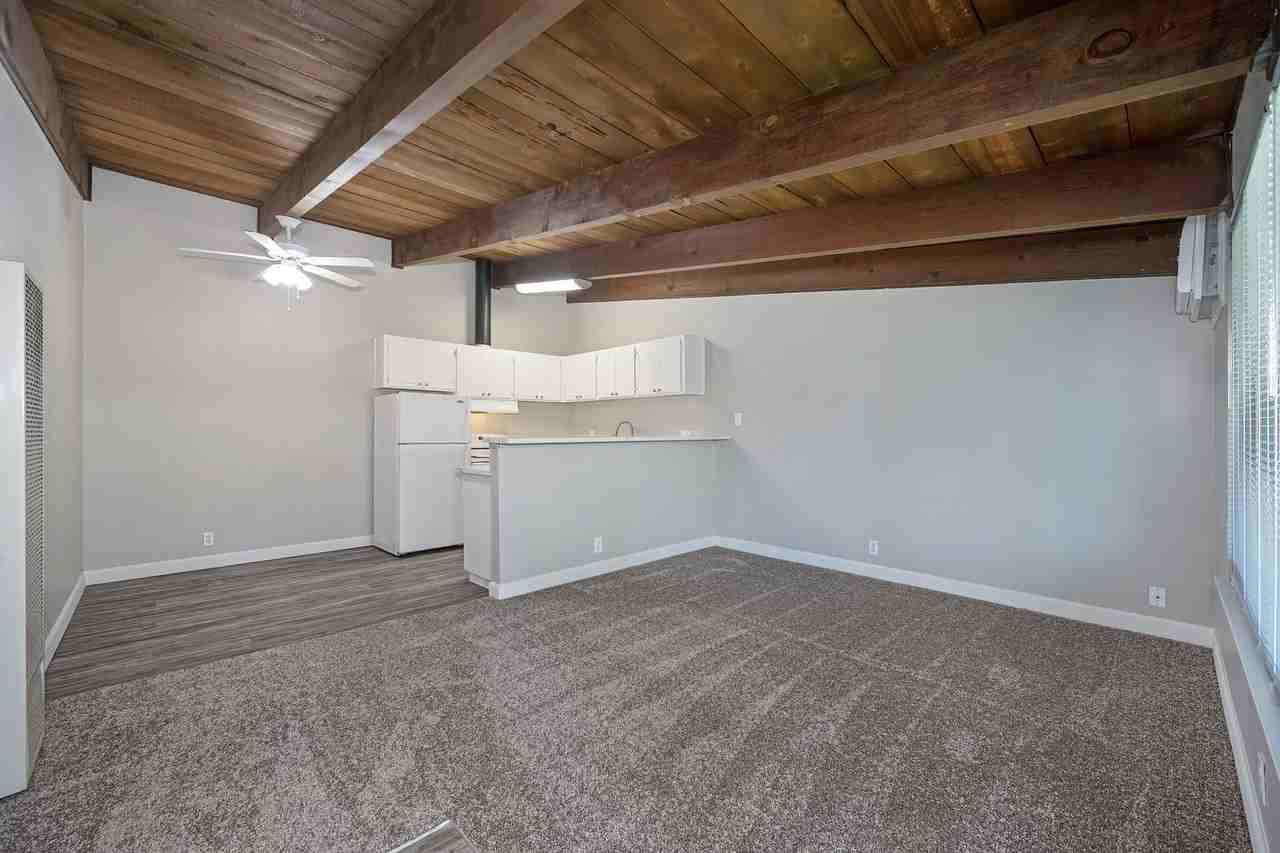 Joshua Tree Apartments - Photo 2 of 40