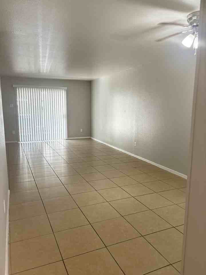 1302 Waldron Rd #102 - Photo 3 of 18