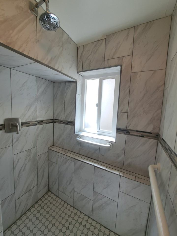 1492 W Parkside Dr #1 - Photo 5 of 39