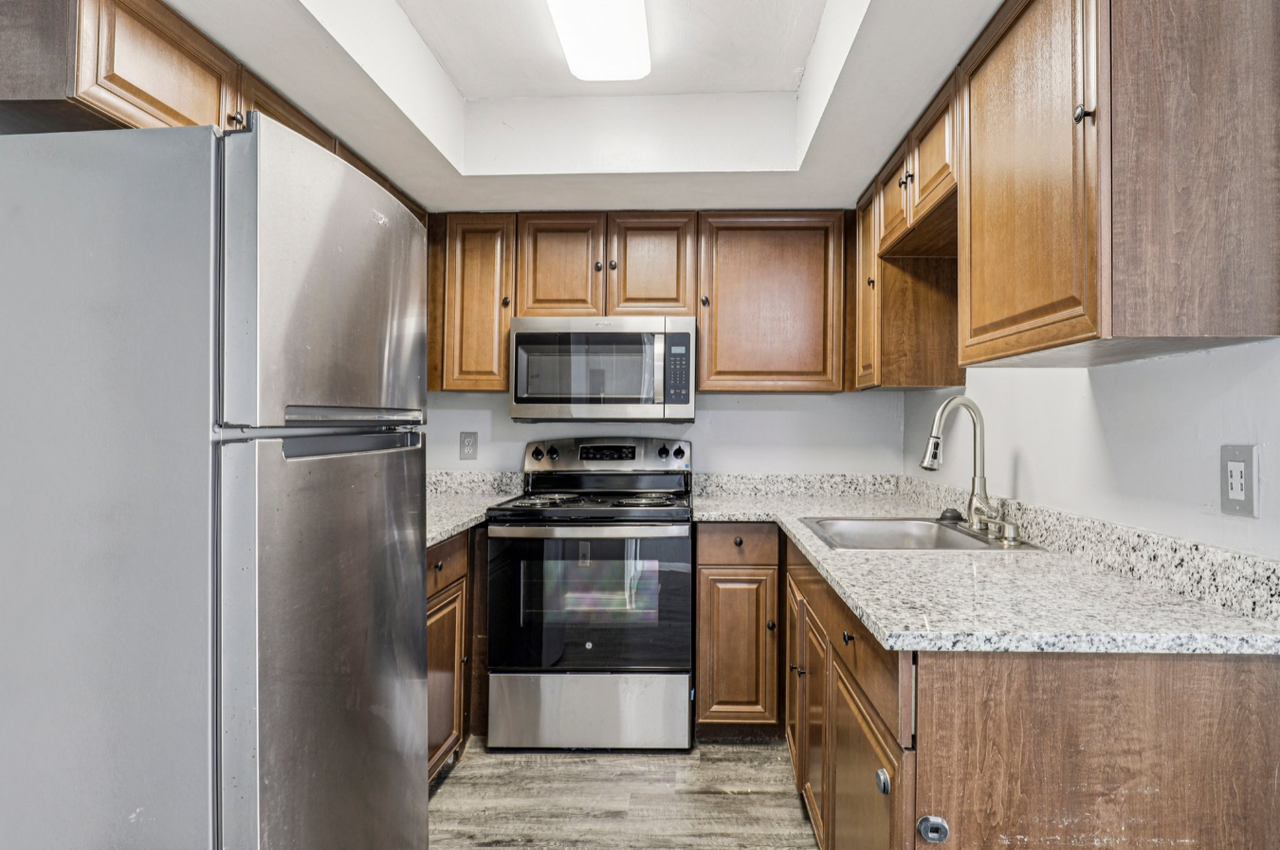 4495 Frankie Ct #1 - Photo 7 of 19