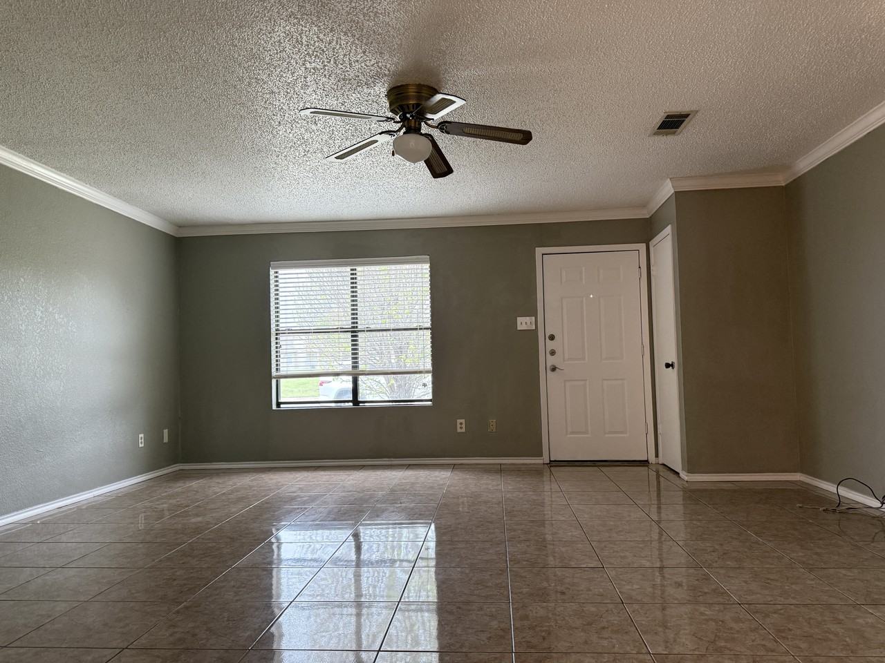 2506 Boyd Ave #1 - Photo 2 of 12