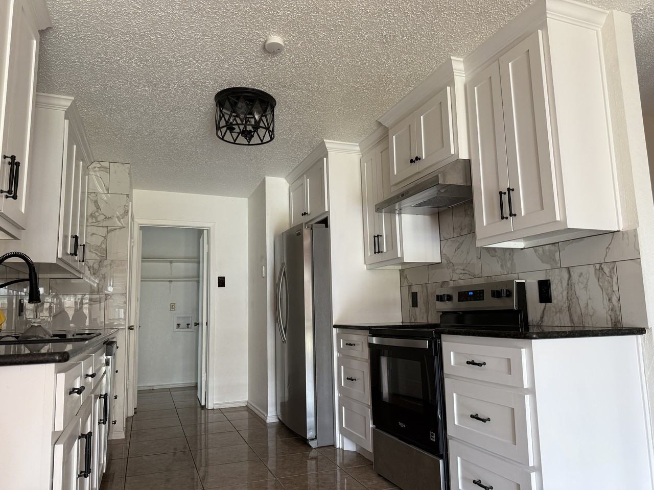 2506 Boyd Ave #1 - Photo 3 of 12