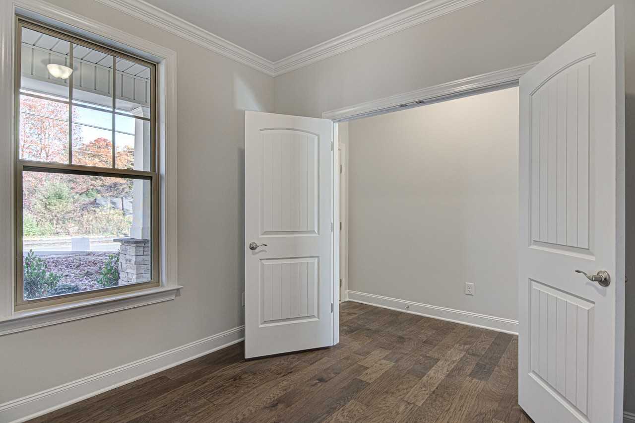 3264 Polo Rd #1 - Photo 5 of 38